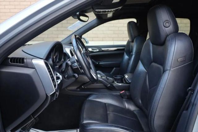 2016 Porsche Cayenne Base