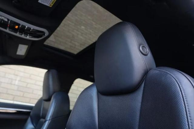 2016 Porsche Cayenne Base