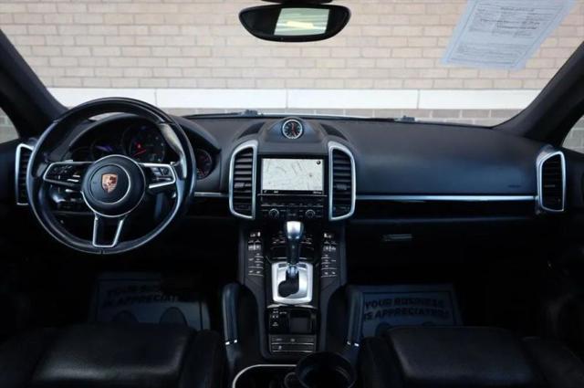2016 Porsche Cayenne Base