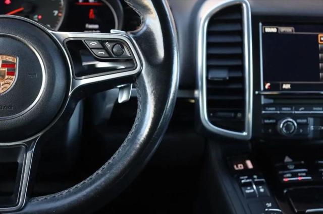 2016 Porsche Cayenne Base