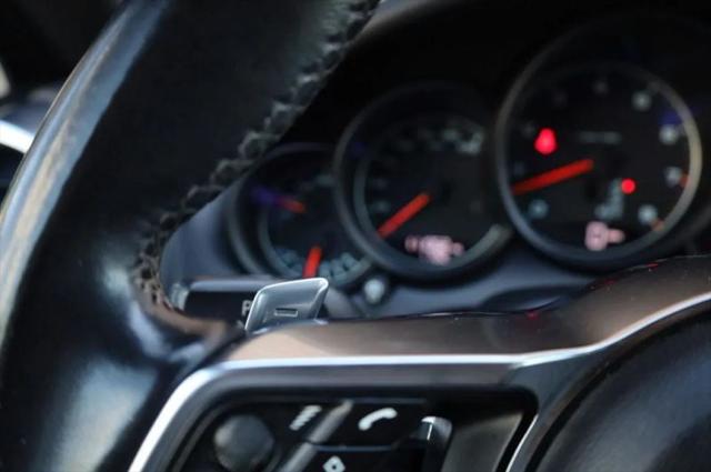 2016 Porsche Cayenne Base