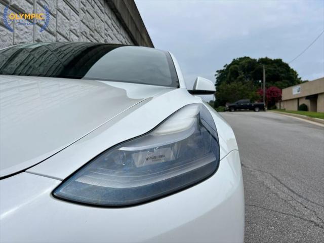 2021 Tesla Model 3 Standard Range Plus Rear-Wheel Drive