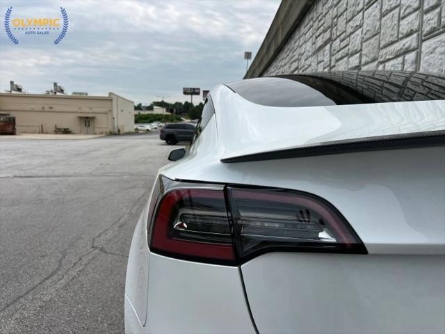 2021 Tesla Model 3 Standard Range Plus Rear-Wheel Drive