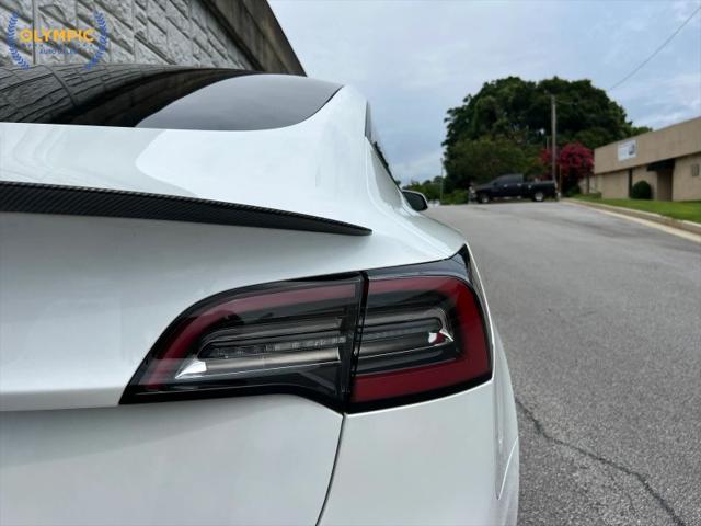 2021 Tesla Model 3 Standard Range Plus Rear-Wheel Drive