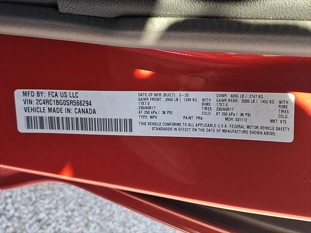 2025 Chrysler Pacifica Select