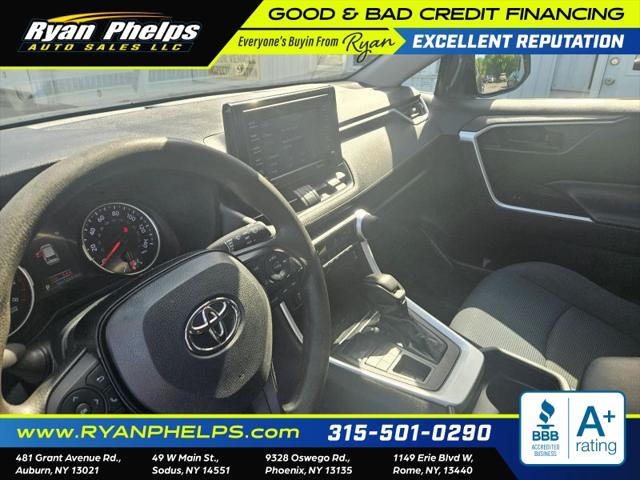 2021 Toyota RAV4 LE