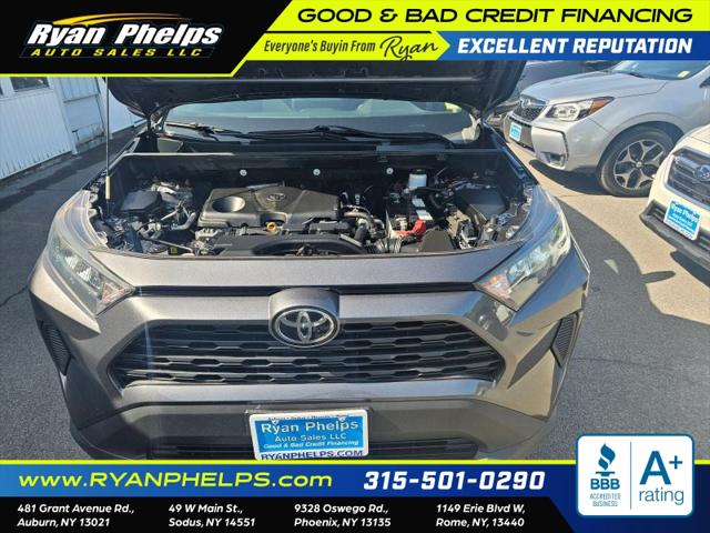 2021 Toyota RAV4 LE