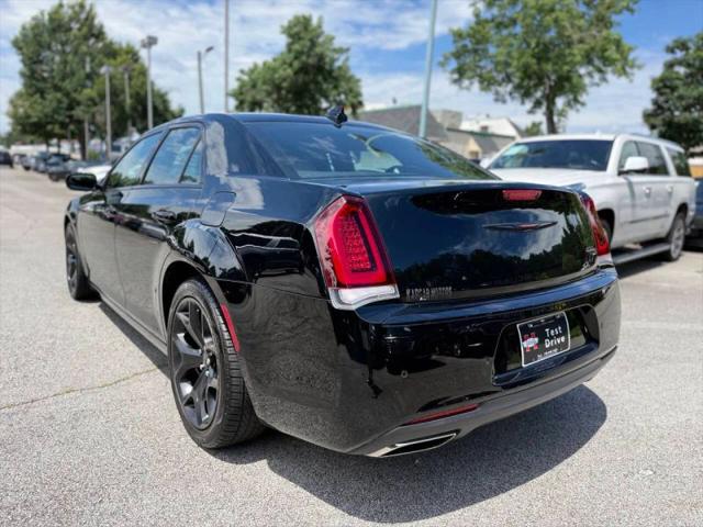 2021 Chrysler 300 300S
