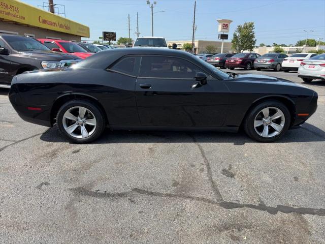 2016 Dodge Challenger SXT
