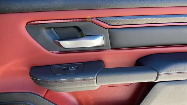 2025 Ram 1500 Rebel Crew Cab 4x4 57 Box