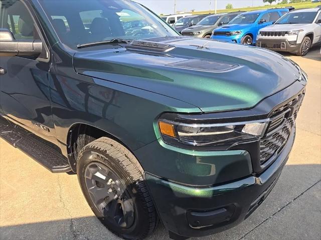 2026 Ram 1500 Express Crew Cab 4x4 57 Box