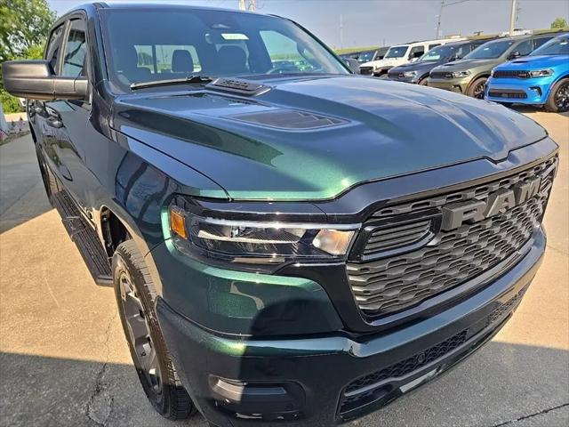2026 Ram 1500 Express Crew Cab 4x4 57 Box