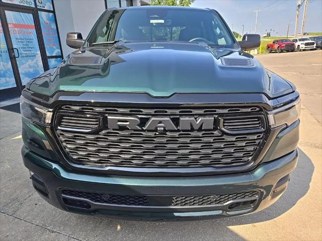 2026 Ram 1500 Express Crew Cab 4x4 57 Box