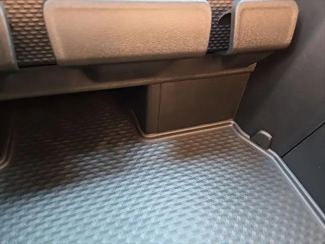 2026 Ram 1500 Express Crew Cab 4x4 57 Box