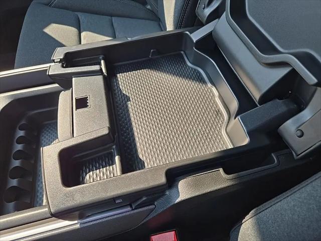 2026 Ram 1500 Express Crew Cab 4x4 57 Box