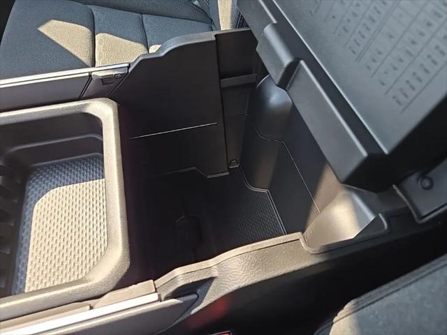 2026 Ram 1500 Express Crew Cab 4x4 57 Box