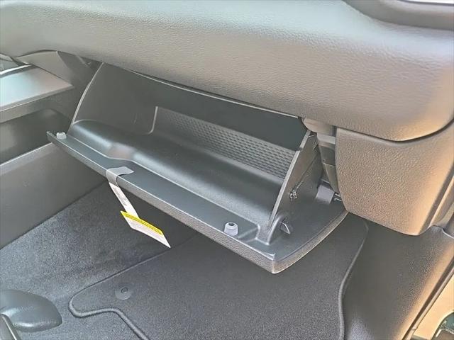 2026 Ram 1500 Express Crew Cab 4x4 57 Box