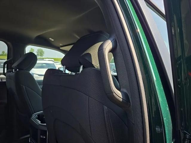 2026 Ram 1500 Express Crew Cab 4x4 57 Box