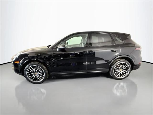 2023 Porsche Cayenne Platinum Edition