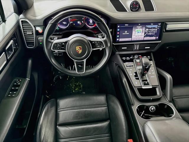 2023 Porsche Cayenne Platinum Edition