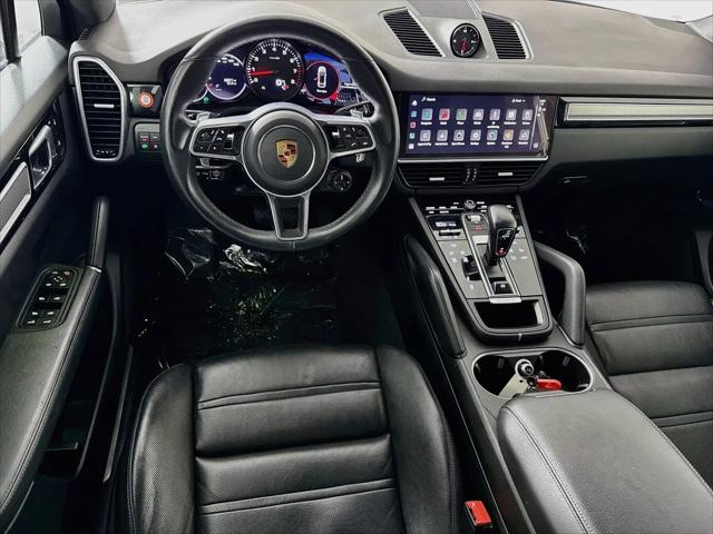 2023 Porsche Cayenne Platinum Edition