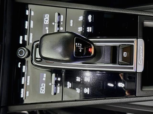 2023 Porsche Cayenne Platinum Edition