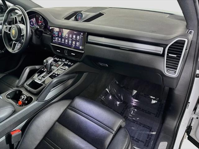 2023 Porsche Cayenne Platinum Edition