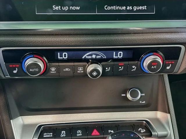 2025 Audi Q3 Premium 45 TFSI S line quattro Tiptronic