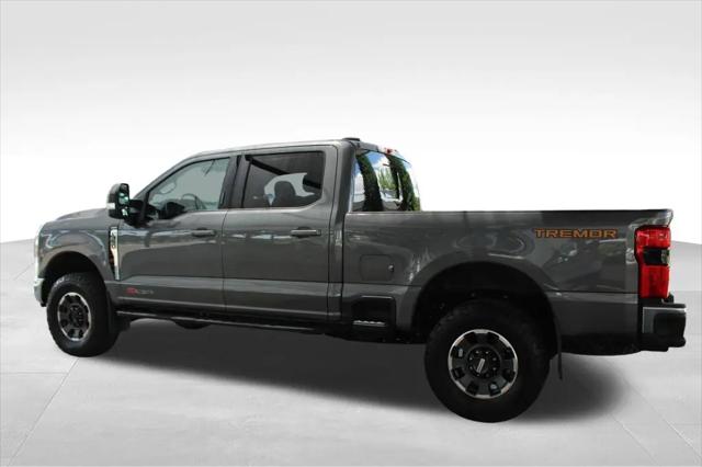 2023 Ford F-350 LARIAT