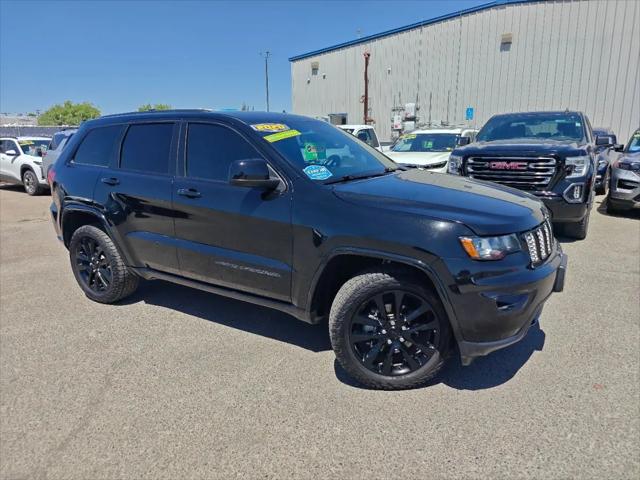 2020 Jeep Grand Cherokee Altitude 4x4 for sale in Fresno, CA