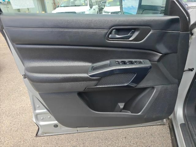 2023 Nissan Pathfinder SV 4WD