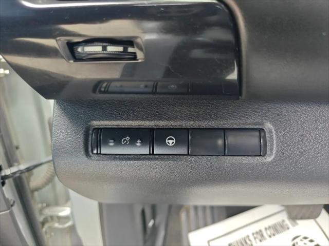 2023 Nissan Pathfinder SV 4WD