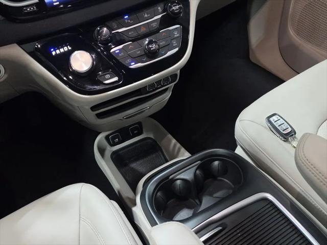 2021 Chrysler Pacifica Touring L