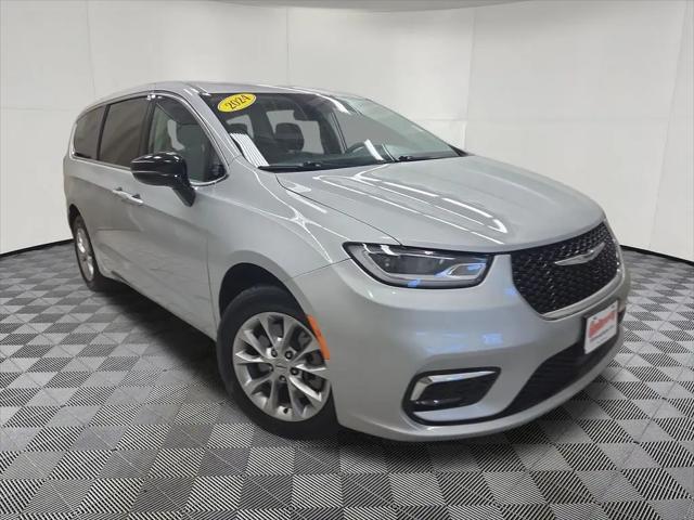2024 Chrysler Pacifica Touring L AWD