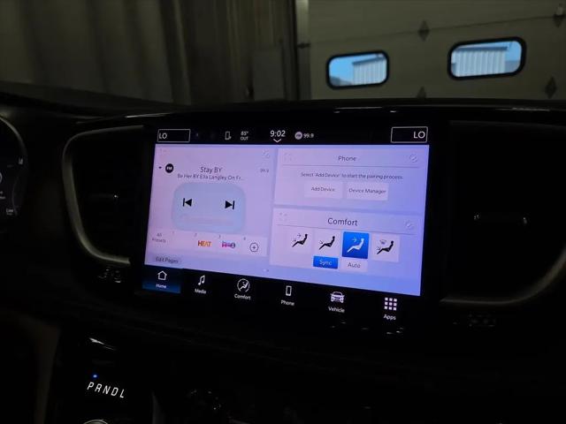 2024 Chrysler Pacifica Touring L AWD