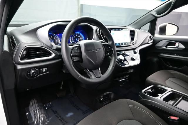 2023 Chrysler Pacifica Touring