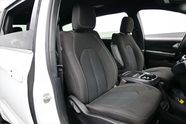 2023 Chrysler Pacifica Touring