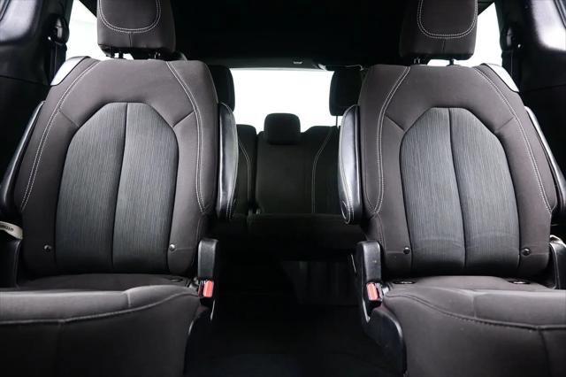 2023 Chrysler Pacifica Touring