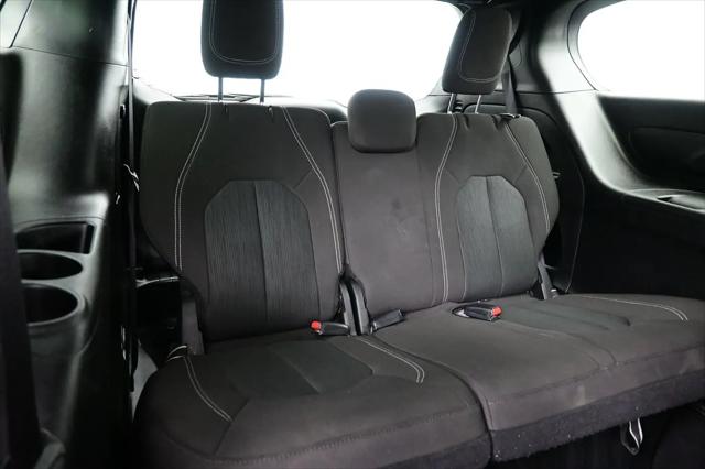 2023 Chrysler Pacifica Touring