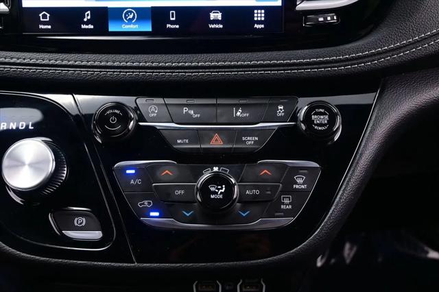 2023 Chrysler Pacifica Touring