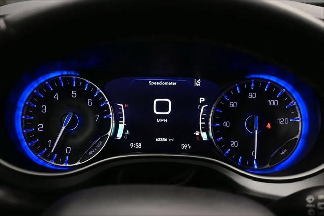 2023 Chrysler Pacifica Touring
