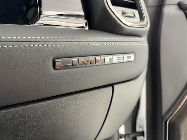 2026 Ram 1500 Limited Crew Cab 4x4 5'7" Box
