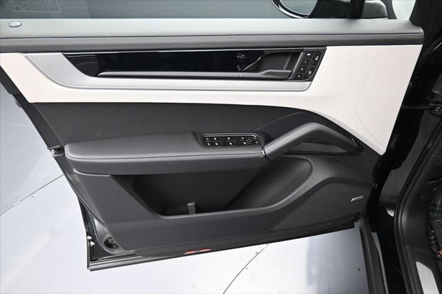 2026 Porsche Cayenne Unknown