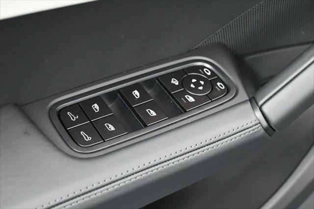 2026 Porsche Cayenne Unknown