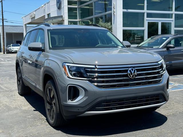 2026 Volkswagen Atlas SE with Technology for sale in Long Beach, CA