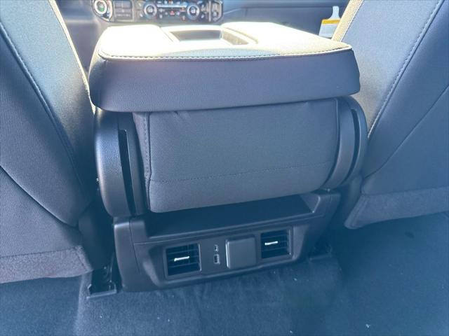 2026 Chevrolet Silverado 1500 4WD Crew Cab Short Bed RST