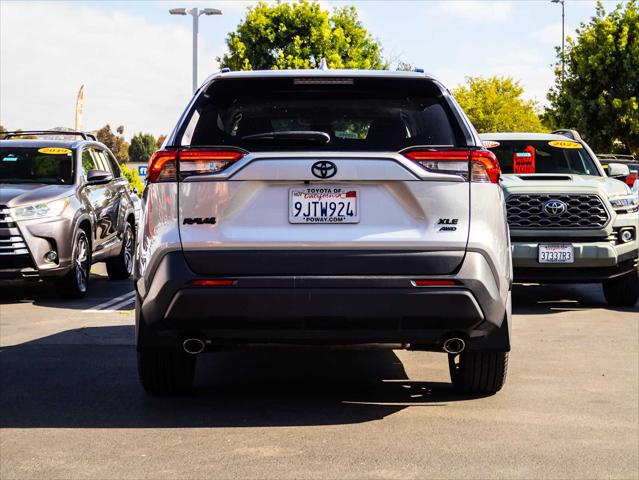 2024 Toyota RAV4 XLE Premium