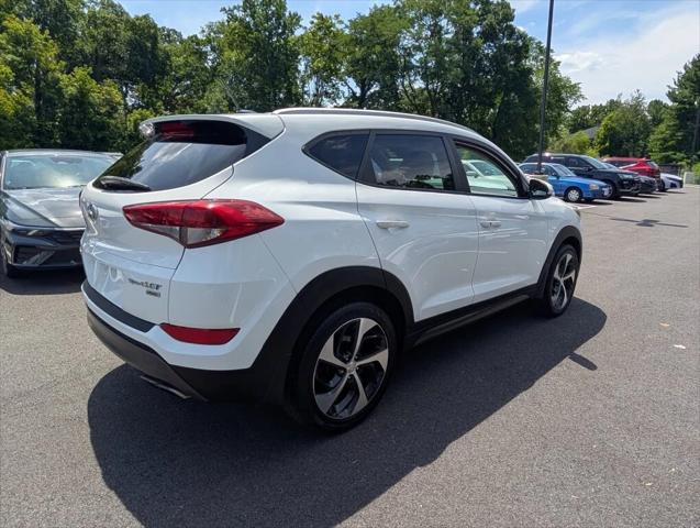 2016 Hyundai Tucson Sport 2016 Hyundai Tucson Sport