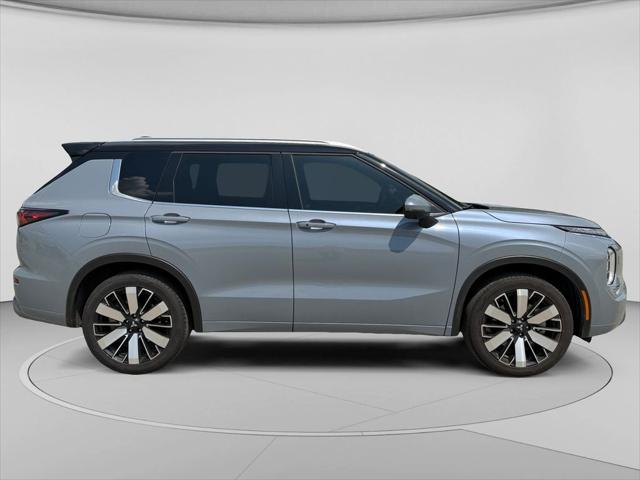 2026 Mitsubishi Outlander Base 2026 Mitsubishi Outlander Base