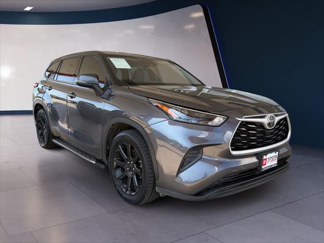 2022 Toyota Highlander L - Photo 7